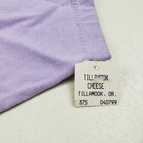 Vintage Embroidered Queen Bee Tee Purple Womens Medium Short Sleeve T-Shirt Crew - Picture 7 of 11